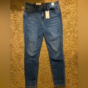 Size 11 Judy blue thermal jeans